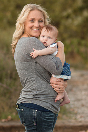 Menifee Family Photographer at Longshadow Ranch, Temecula Valley Winery