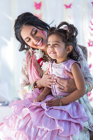 beautiful indian family little butterfly babyshower pooja parth-344
