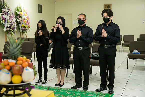Hien's Mom Funeral-18