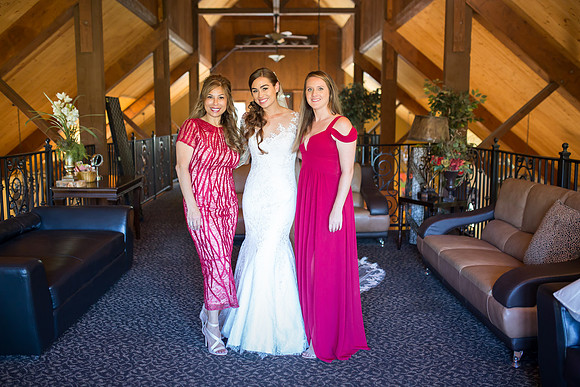 Photographer in Temecula, Longshadow Ranch Wedding, Parris and Derek (142)