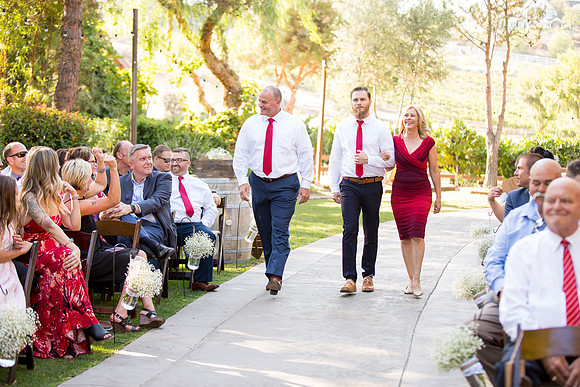 Photographer in Temecula, Longshadow Ranch Wedding, Parris and Derek (188)