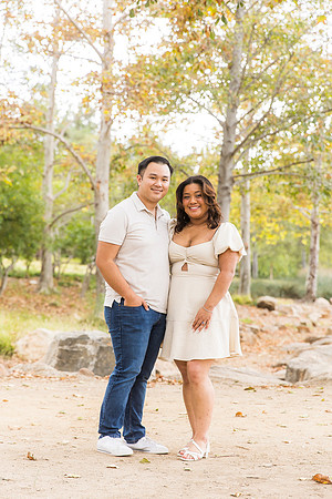 outdoor family photo in irvine by orange county wedding photographer tram bill (26)