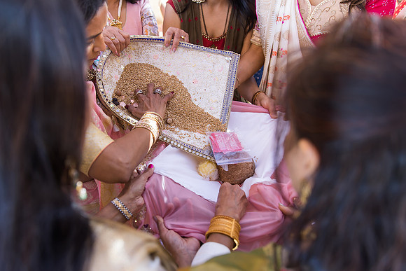 beautiful indian family little butterfly babyshower pooja parth-303