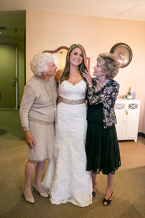 Beautiful wedding at Wiens Family Cellars Temecula Winery - Sarah & Shawn