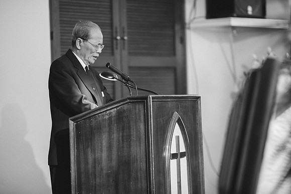 TL's Mom Funeral - B&W-101