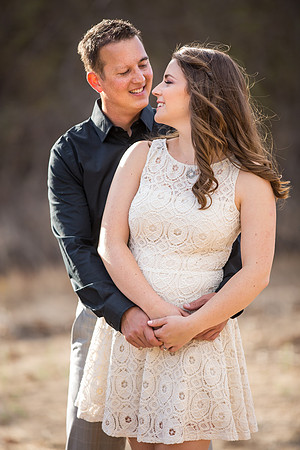 Southern California Engagement with nature in fall Photos in Fallbrook, San Diego by Temecula Winery Wedding Photographer, Sarah & Shawn