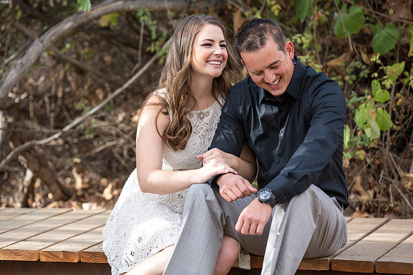 Southern California Engagement with nature in fall Photos in Fallbrook, San Diego by Temecula Winery Wedding Photographer, Sarah & Shawn