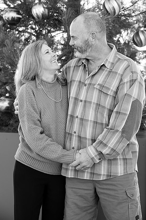 Family Photo in Dana Point by Wedding Photographer in Temecula, Fallbrook, Parris & Derek-158