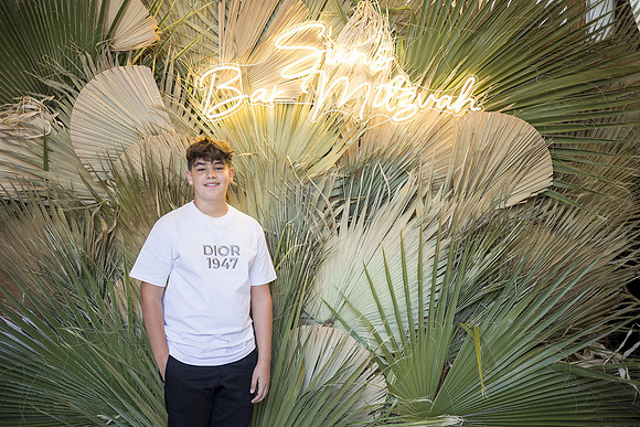 luxury-bar-mitzvah-bat-mitzvah-photo-in-los-angeles-by-orange-county-temecula-san-diego-wedding-photographer-43