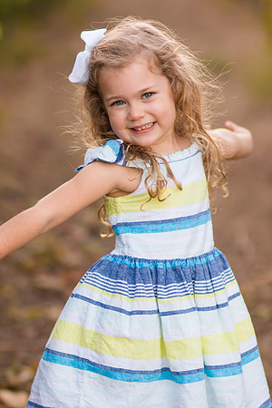 Menifee Family Photographer at Longshadow Ranch, Temecula Valley Winery