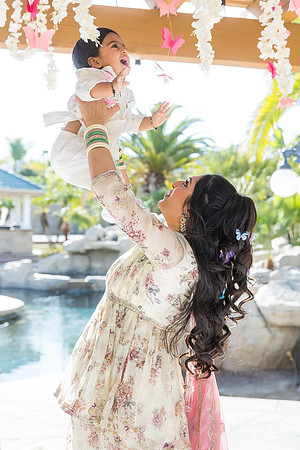 beautiful indian family little butterfly babyshower pooja parth-131