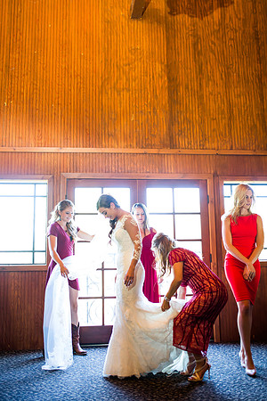 Photographer in Temecula, Longshadow Ranch Wedding, Parris and Derek (126)