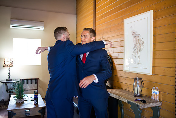 Photographer in Temecula, Longshadow Ranch Wedding, Parris and Derek (116)