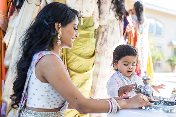 beautiful indian family little butterfly babyshower pooja parth-306