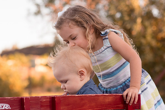 Menifee Family Photographer at Longshadow Ranch, Temecula Valley Winery