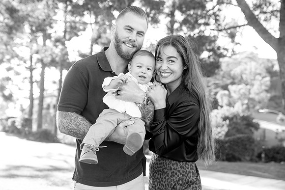 Family Photo in Dana Point by Wedding Photographer in Temecula, Fallbrook, Parris & Derek-18