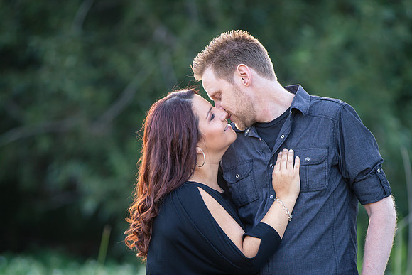 Beautiful Outdoor with Nature Light Engagement photo by Wedding Photographer in Temecula (30)
