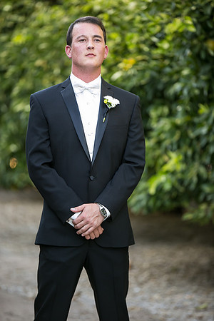 Beautiful wedding at Wiens Family Cellars Temecula Winery - Sarah & Shawn