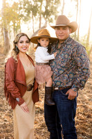 three-generations-family-photo-in-riverside-by-orange-county-temecula-photographer-(3)