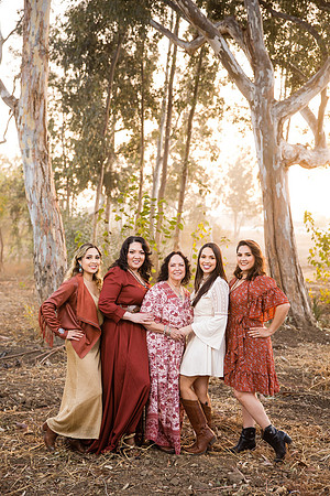 three-generations-family-photo-in-riverside-by-orange-county-temecula-photographer-(15)
