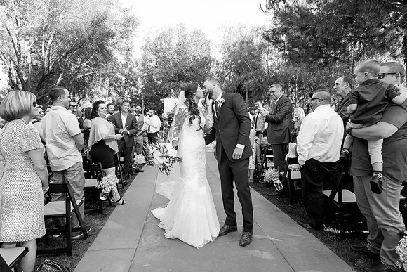 Photographer in Temecula, Longshadow Ranch Wedding, Parris and Derek (296)