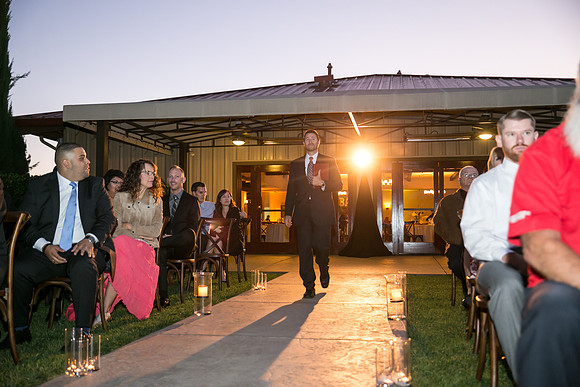 Beautiful wedding at Wiens Family Cellars Temecula Winery - Sarah & Shawn