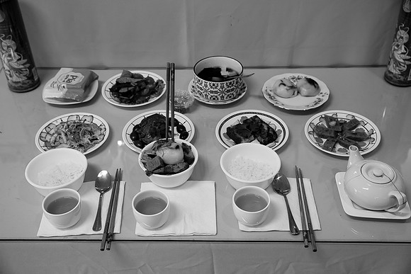 Hien's Mom Funeral-B&W (258)