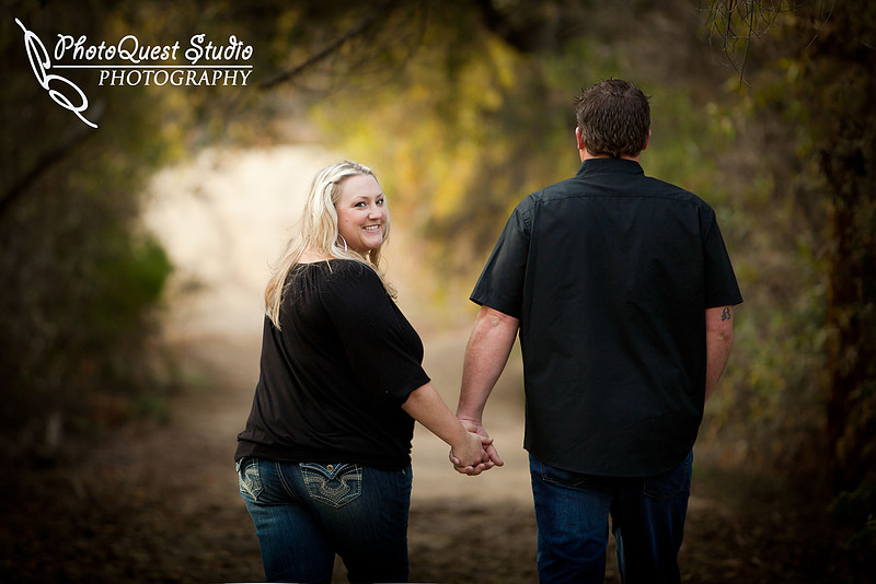 Fallbrook Engagement by Temecula Professional Wedding Photographer of PhotoQuestStudio