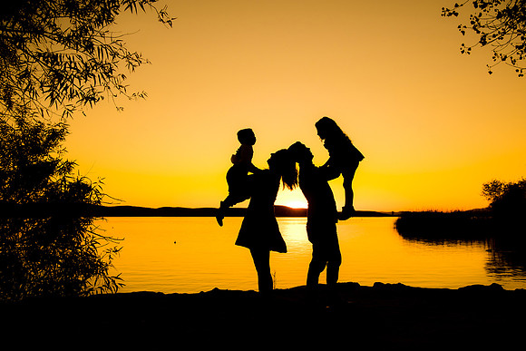 sunset-family-photo-orange-county-temecula-photographer