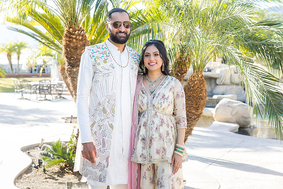 beautiful indian family little butterfly babyshower pooja parth-41