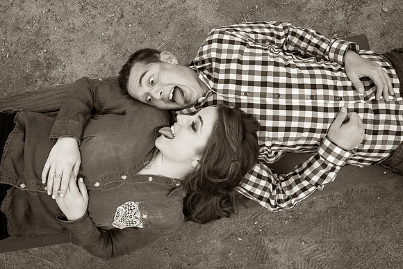 Southern California Engagement with nature in fall Photos in Fallbrook, San Diego by Temecula Winery Wedding Photographer, Sarah & Shawn