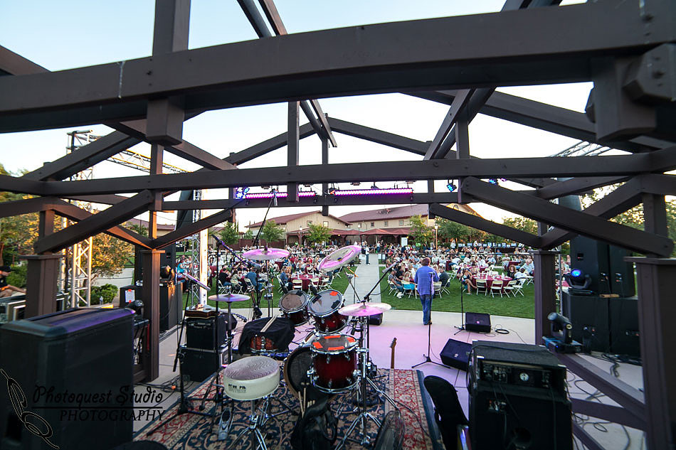 Temecula Wedding Photographer, Concert Photographer at Wiens Family Cellars Winery, The English Beat
