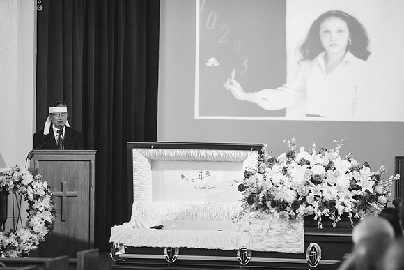 TL's Mom Funeral - B&W-16