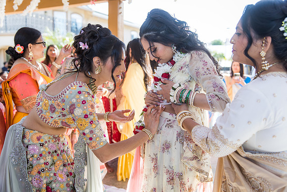 beautiful indian family little butterfly babyshower pooja parth-244