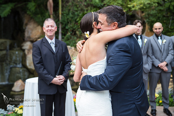 Wedding photos at Grand Tradition Estate Fallbrook by Wedding Photographer in Temecula (229)