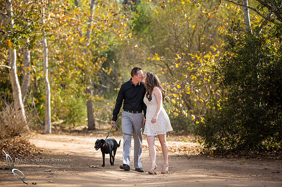 Southern California Engagement with nature in fall Photos in Fallbrook, San Diego by Temecula Winery Wedding Photographer, Sarah & Shawn