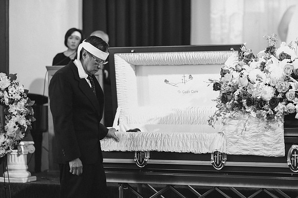 TL's Mom Funeral - B&W-27