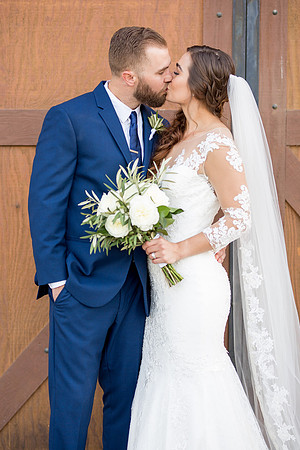 Photographer in Temecula, Longshadow Ranch Wedding, Parris and Derek (402)