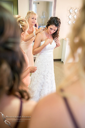 Wedding Photo at Temecula Winery, Wiens Family Cellars by Temecula Wedding Photographer, Amanda and Jonathon