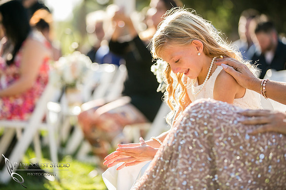 Wedding photo at Lake Oak Meadows, Temecula Winery by Photographer of Photoquest Studio