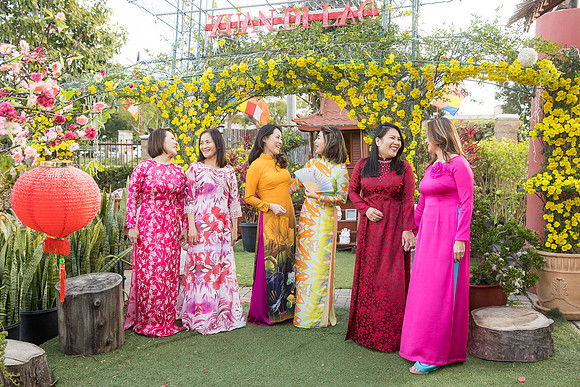 lunar new year viet tet photo orange county los angeles temecula riverside wedding photographer (4)