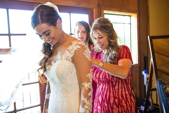 Photographer in Temecula, Longshadow Ranch Wedding, Parris and Derek (125)