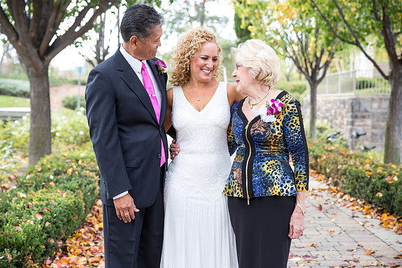 Lake Harveston Wedding Photo by Temecula Wedding Photographer, Robin and Sonny