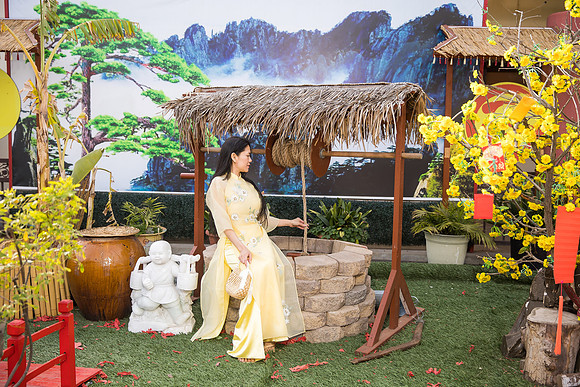 mother and daughter lunar new year viet tet photo orange county los angeles wedding photographer-57