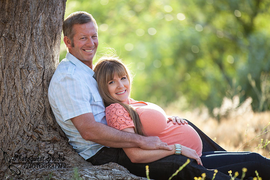 Maternity Photos in Temecula Old Town by Menifee, Murrieta, Temecula Family, Maternity Photographer (4)
