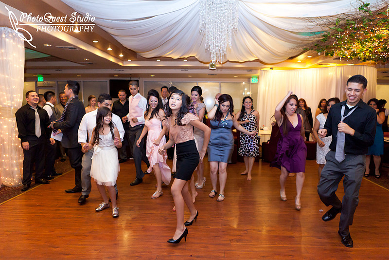 Orange County Wedding by Temecula Professional Wedding Photographer of PhotoQuestStudio