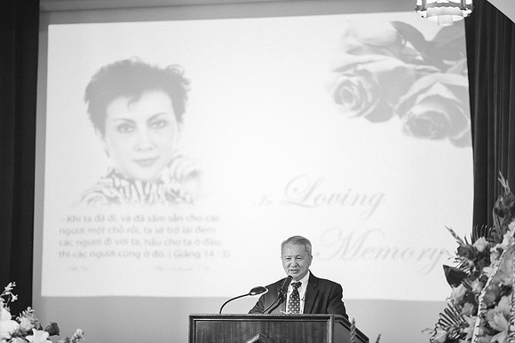 TL's Mom Funeral - B&W-90