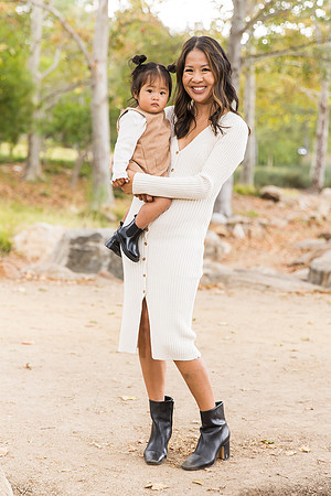 outdoor family photo in irvine by orange county wedding photographer tram bill (102)