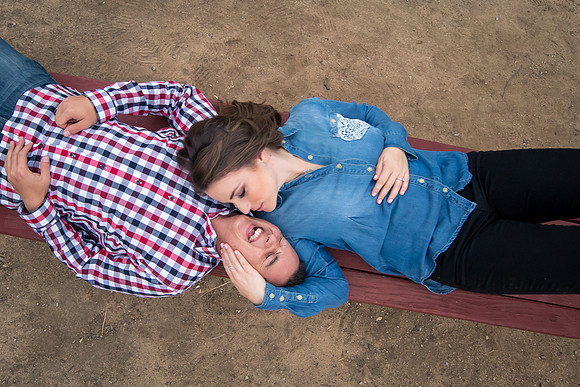 Southern California Engagement with nature in fall Photos in Fallbrook, San Diego by Temecula Winery Wedding Photographer, Sarah & Shawn