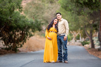 maternity photo with horse by orange county los angeles temecula riverside photographer (1)